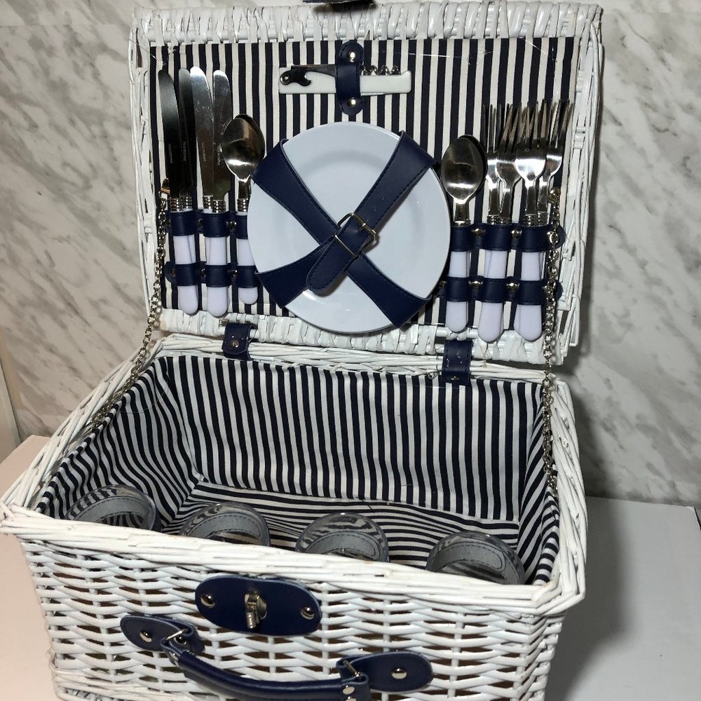 Navy and White Picnic Cutlery Set with Plate and Utensil Storage